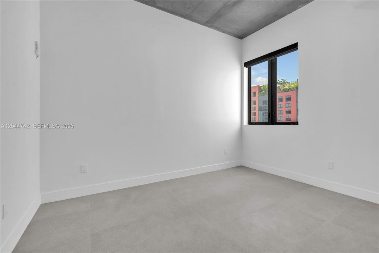 91 NW 27th St, Unit 201, Miami, FL 33127 Photo