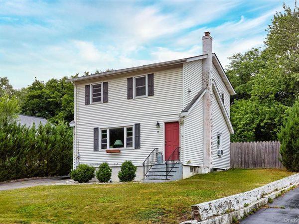 181 N Grand Avenue , Poughkeepsie, NY 12603