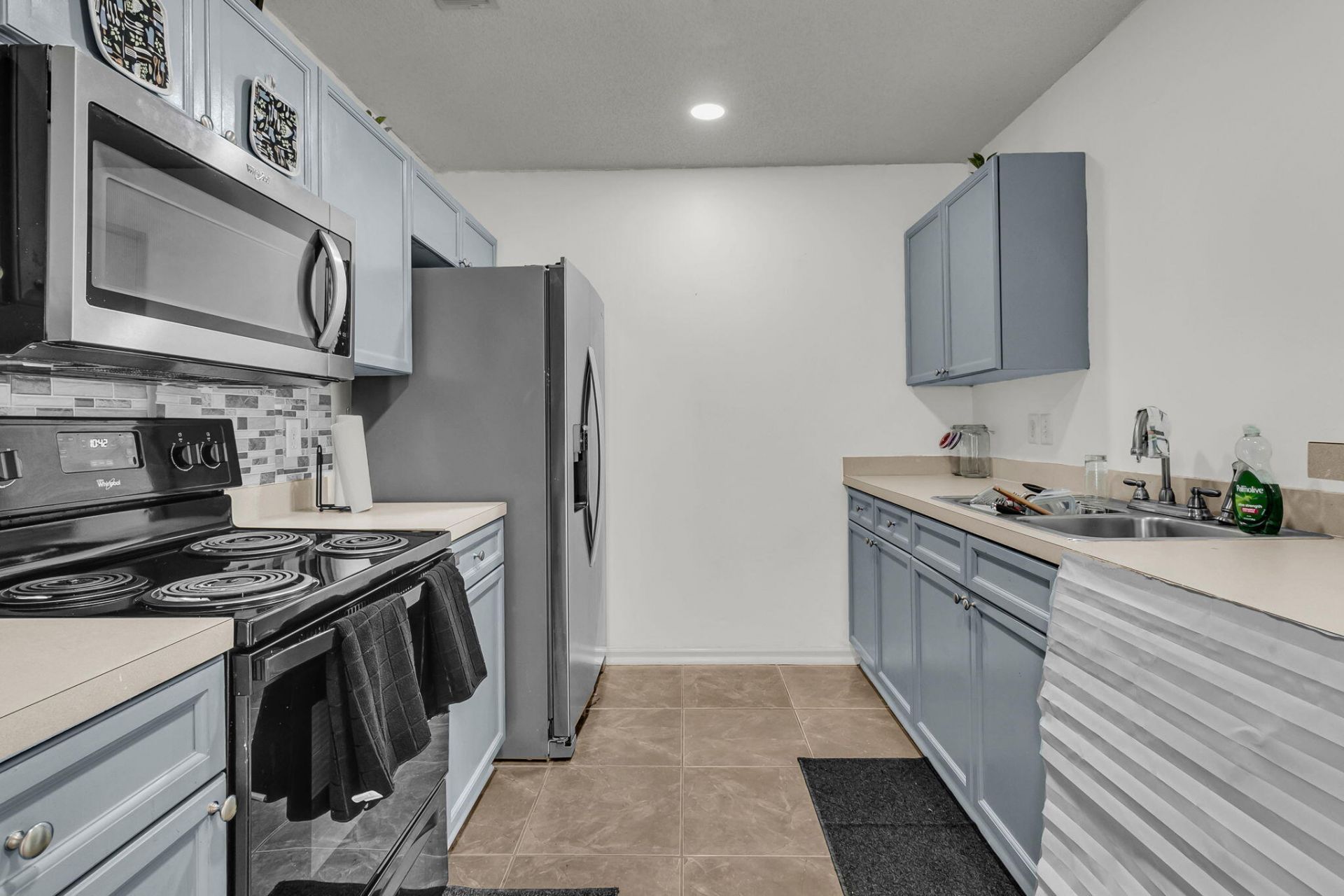 100 Dellwood Street Photo 12