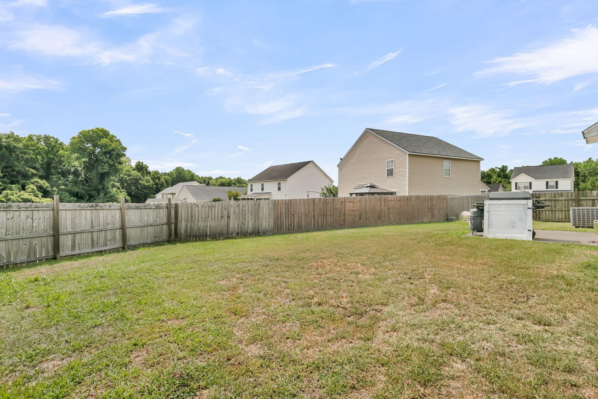 100 Dellwood Street Photo 29