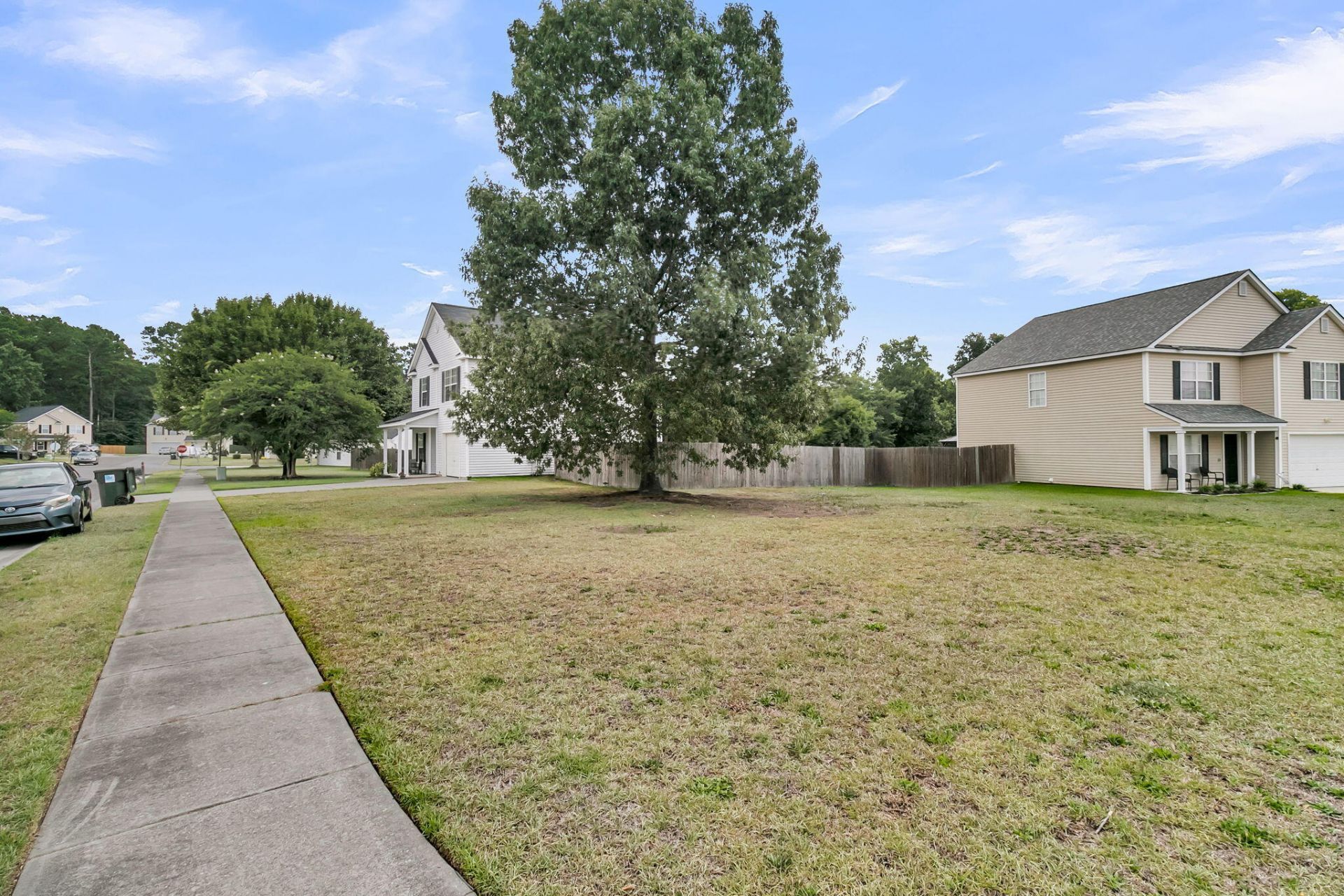 100 Dellwood Street Photo 32