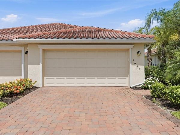 1648 Alameda DR , NAPLES, FL 34120