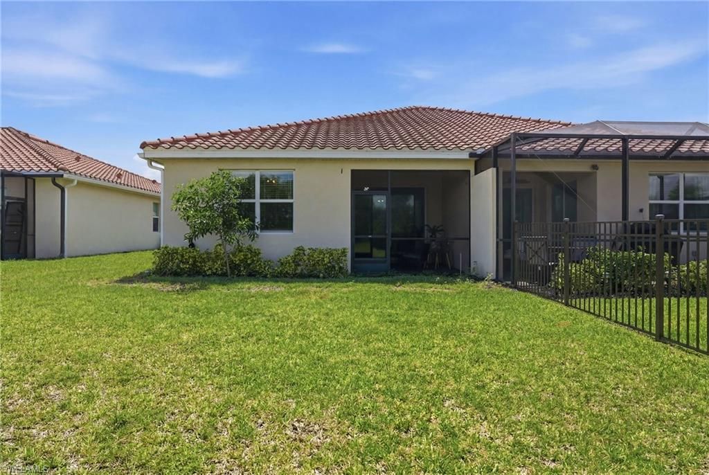 1648 Alameda Dr , Naples, FL 34120 Photo
