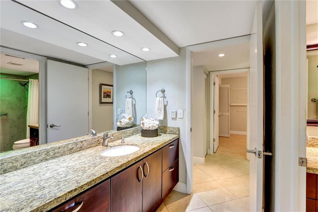 4574 Trawler Ct, Unit 202, Fort Myers, FL 33919 Photo