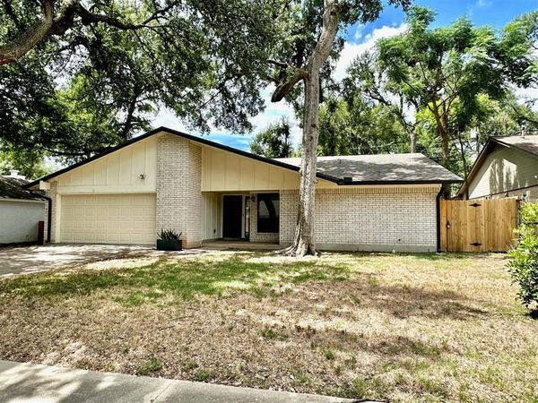 4805 Gerona DR, Austin, TX 78759