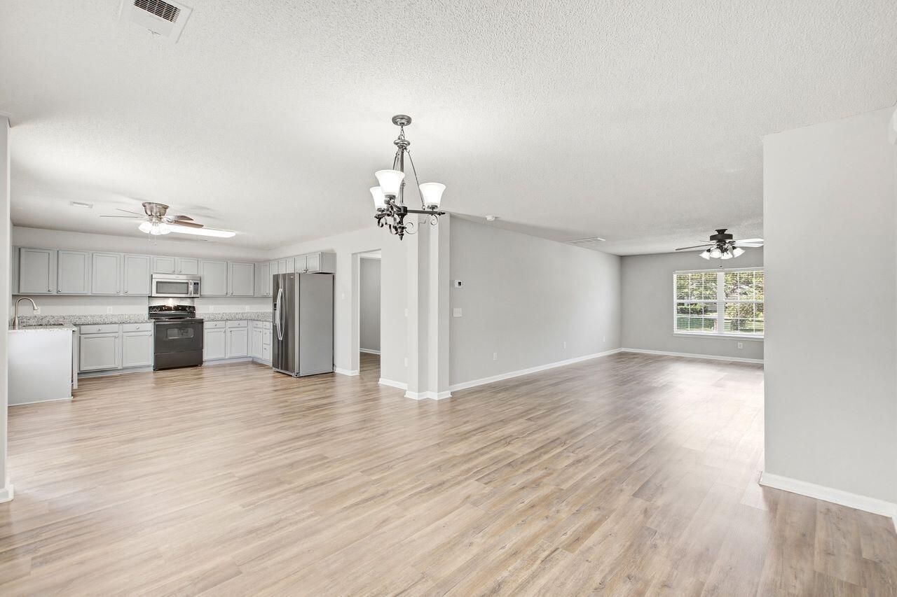 1009 Golden Aspen Drive Photo 13