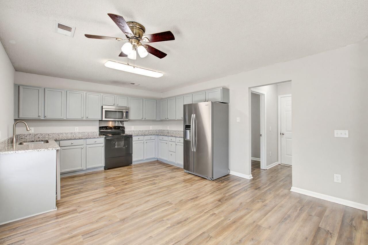 1009 Golden Aspen Drive Photo 14