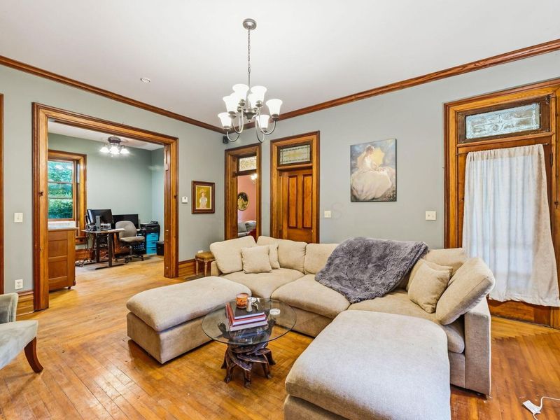 527 E High Street , Ashley, OH 43003 Photo 10