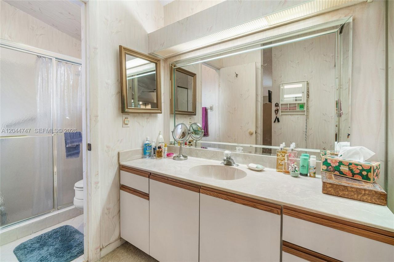 3953 Cocoplum Cir , Unit 3609, Coconut Creek, FL 33063 Photo