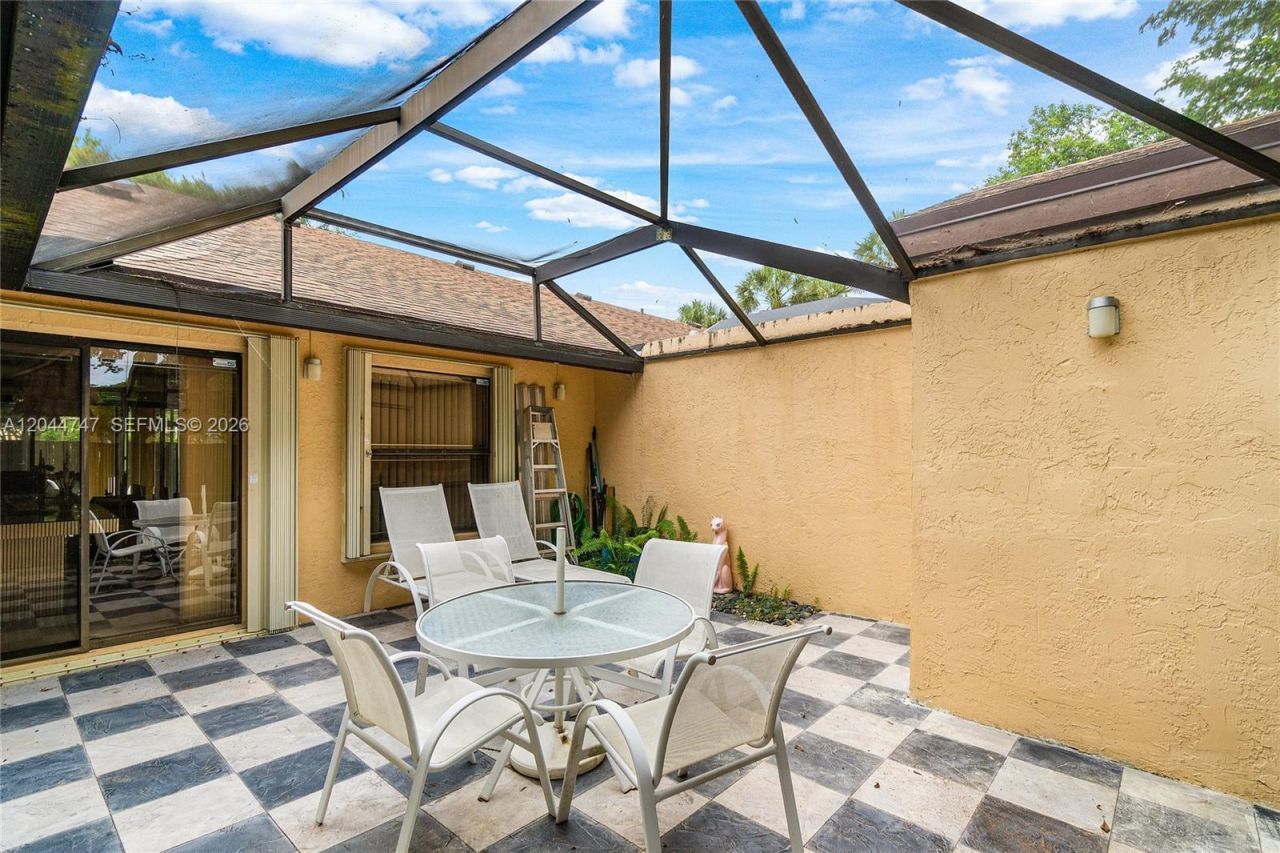 3953 Cocoplum Cir , Unit 3609, Coconut Creek, FL 33063 Photo
