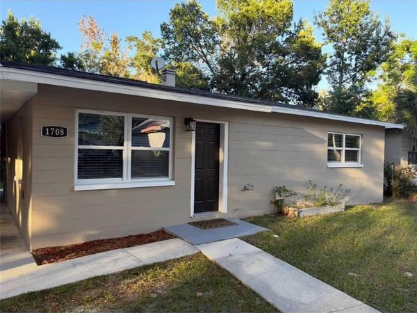 1708 HIGH STREET , LEESBURG, FL 34748