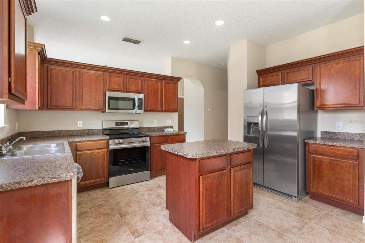 3360 Creek Run Lane , Eustis, FL 32736 Photo