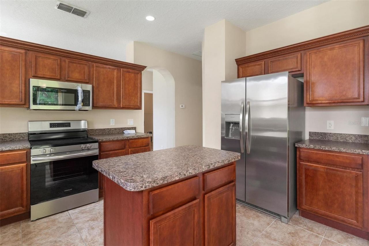 3360 Creek Run Lane , Eustis, FL 32736 Photo