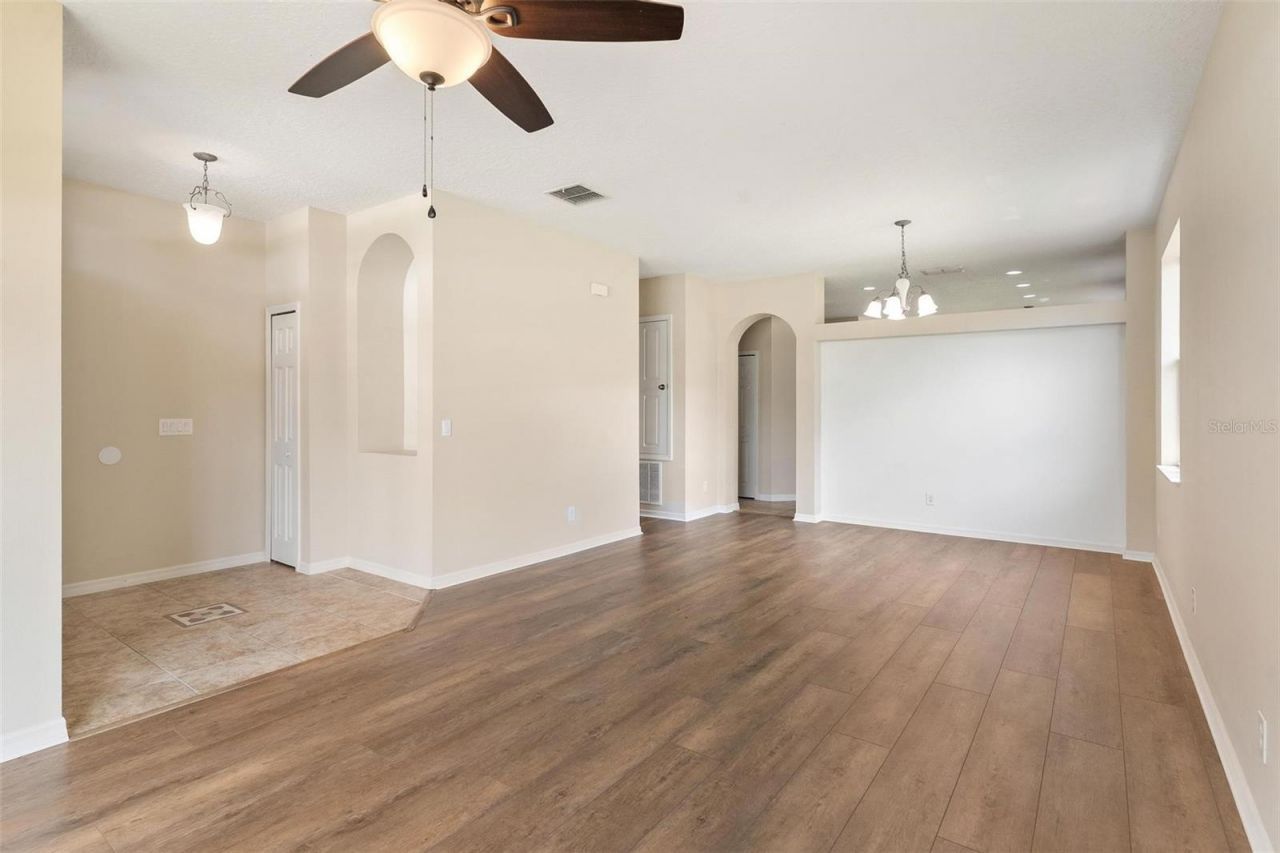 3360 Creek Run Lane , Eustis, FL 32736 Photo