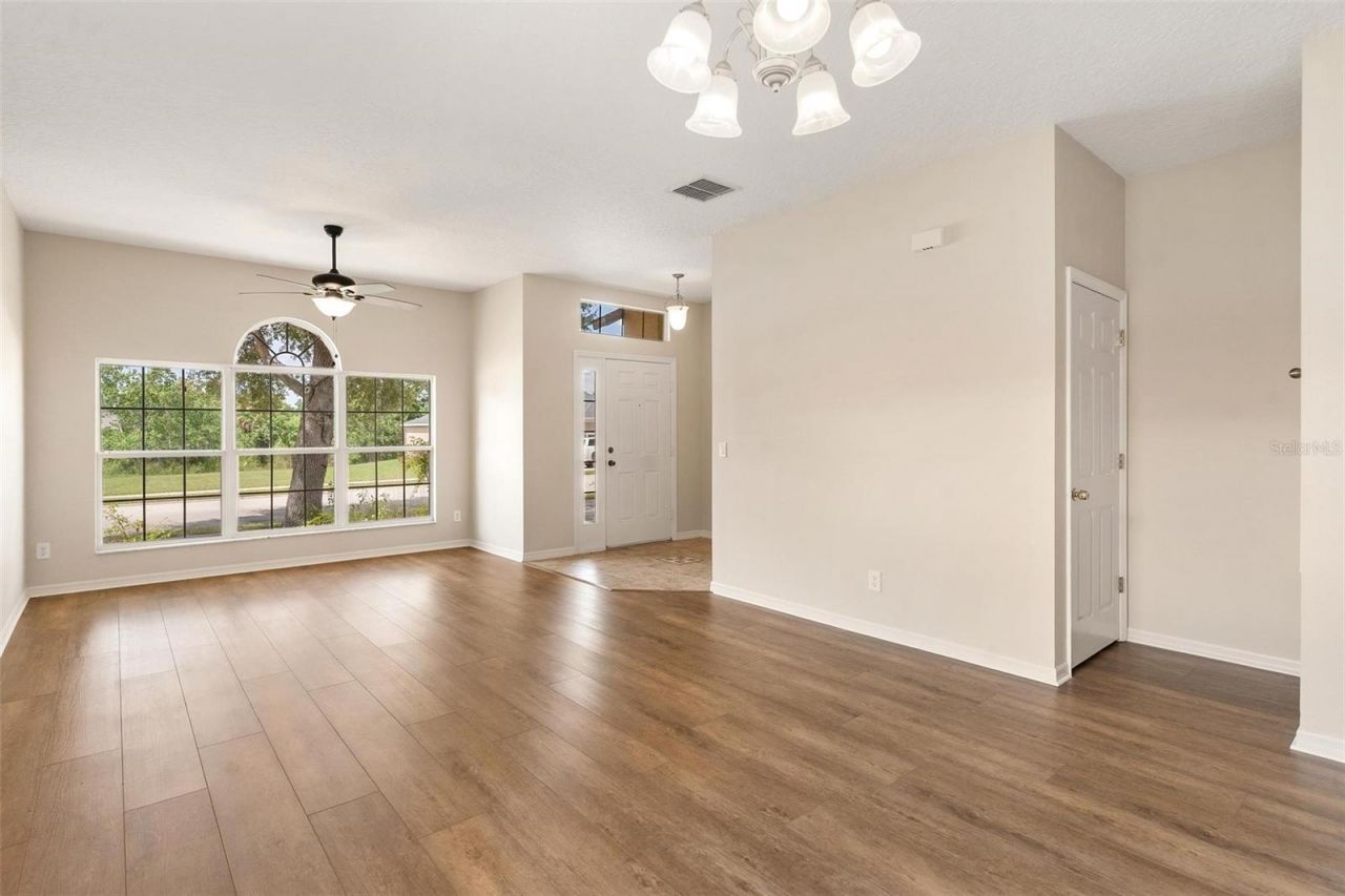 3360 Creek Run Lane , Eustis, FL 32736 Photo