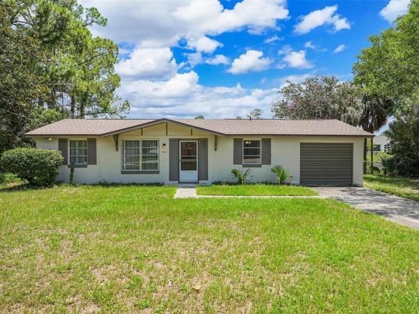 520 N LACY CIRCLE , DELTONA, FL 32725
