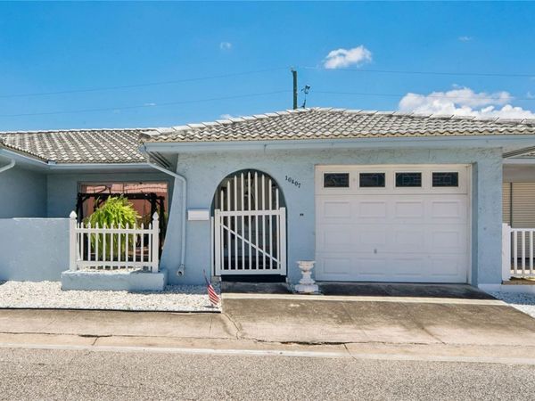 10407 LARCHMONT PLACE N, Unit 218, PINELLAS PARK, FL 33782