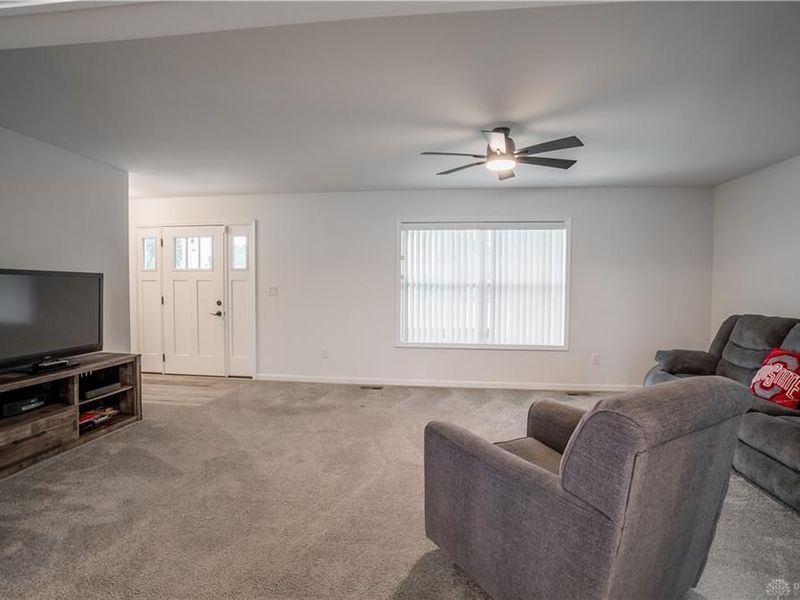 5165 Diamond Mill Road, Clay Township, OH 45309 Photo 5
