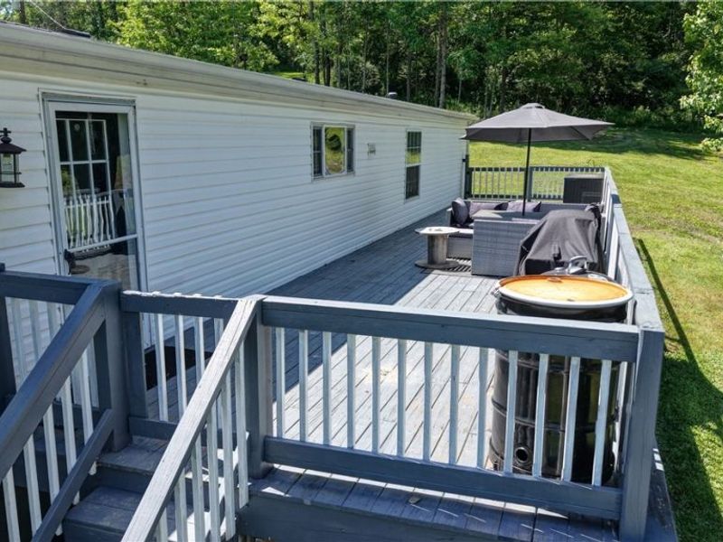 557 Beans Road SE, Sherrodsville, OH 44675 Photo 38