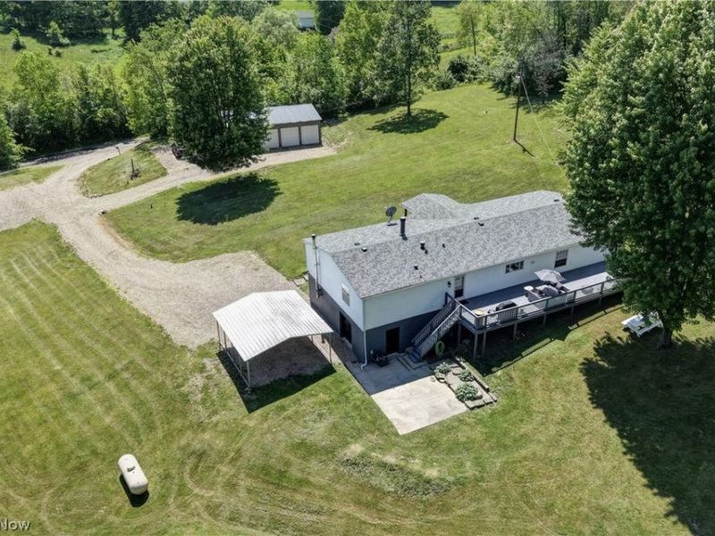 557 Beans Road SE, Sherrodsville, OH 44675 Photo 7
