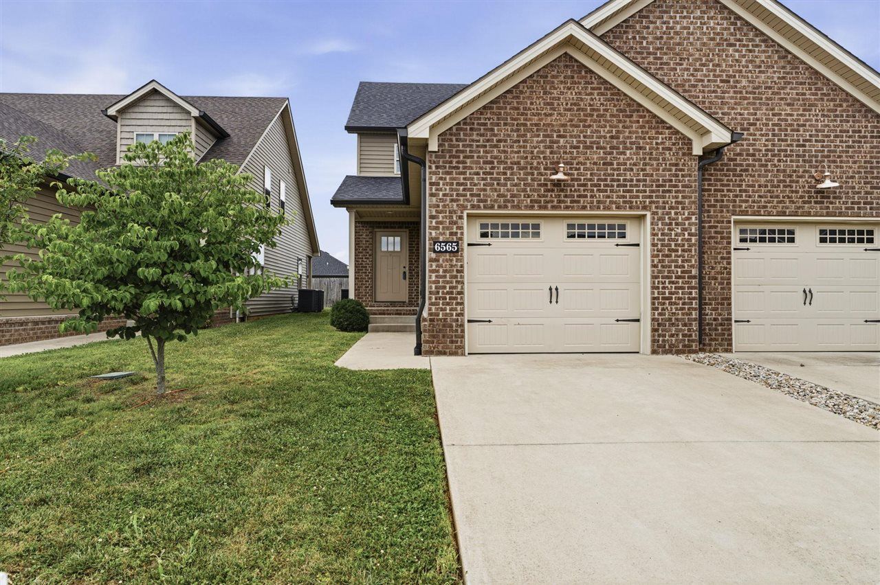 6565 Night Horse Circle , Bowling Green, KY 42101 Main Photo