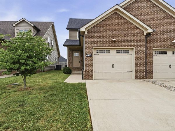 6565 Night Horse Circle , Bowling Green, KY 42101
