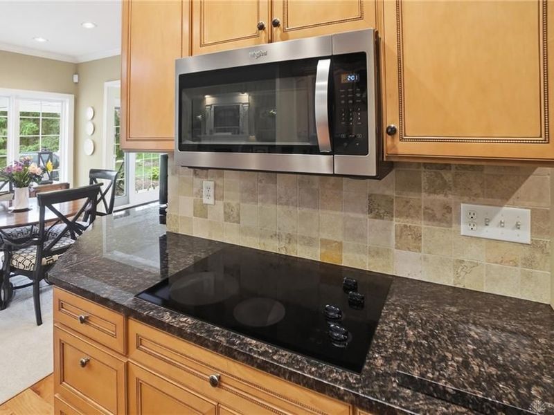 2312 Spring Rose Drive, Miami Township, OH 45459 Photo 32
