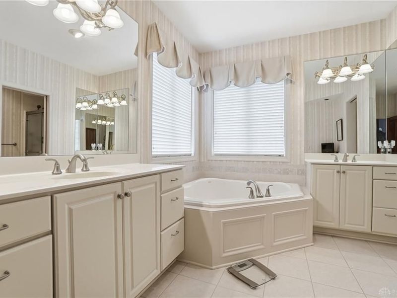 2312 Spring Rose Drive, Miami Township, OH 45459 Photo 42