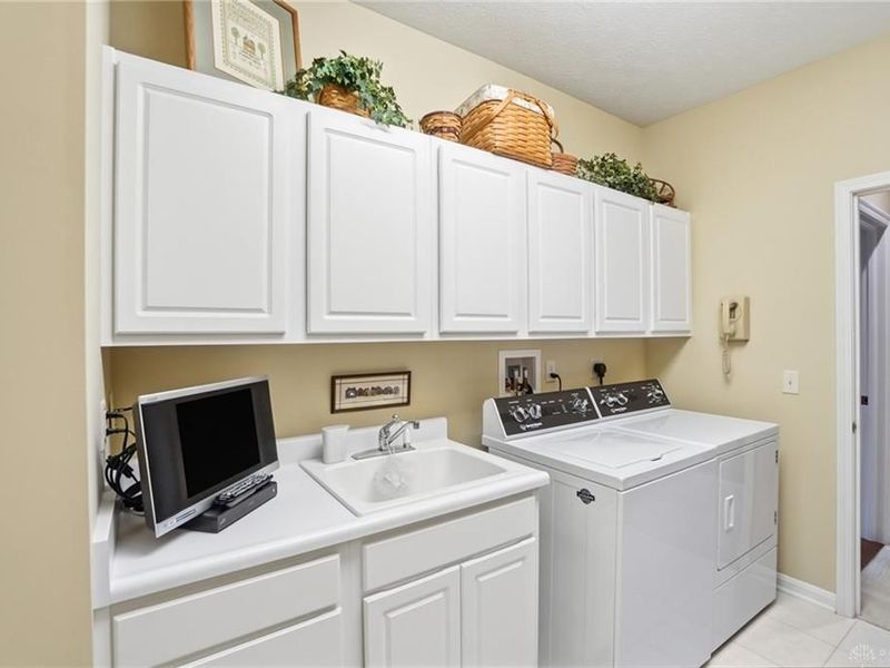 2312 Spring Rose Drive, Miami Township, OH 45459 Photo 55