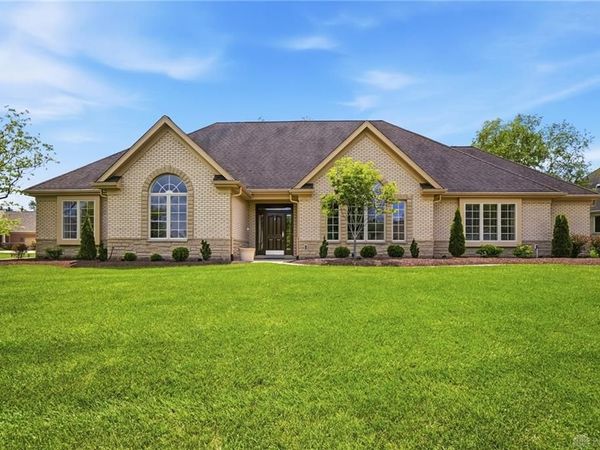 2312 Spring Rose Drive, Miami Township, OH 45459