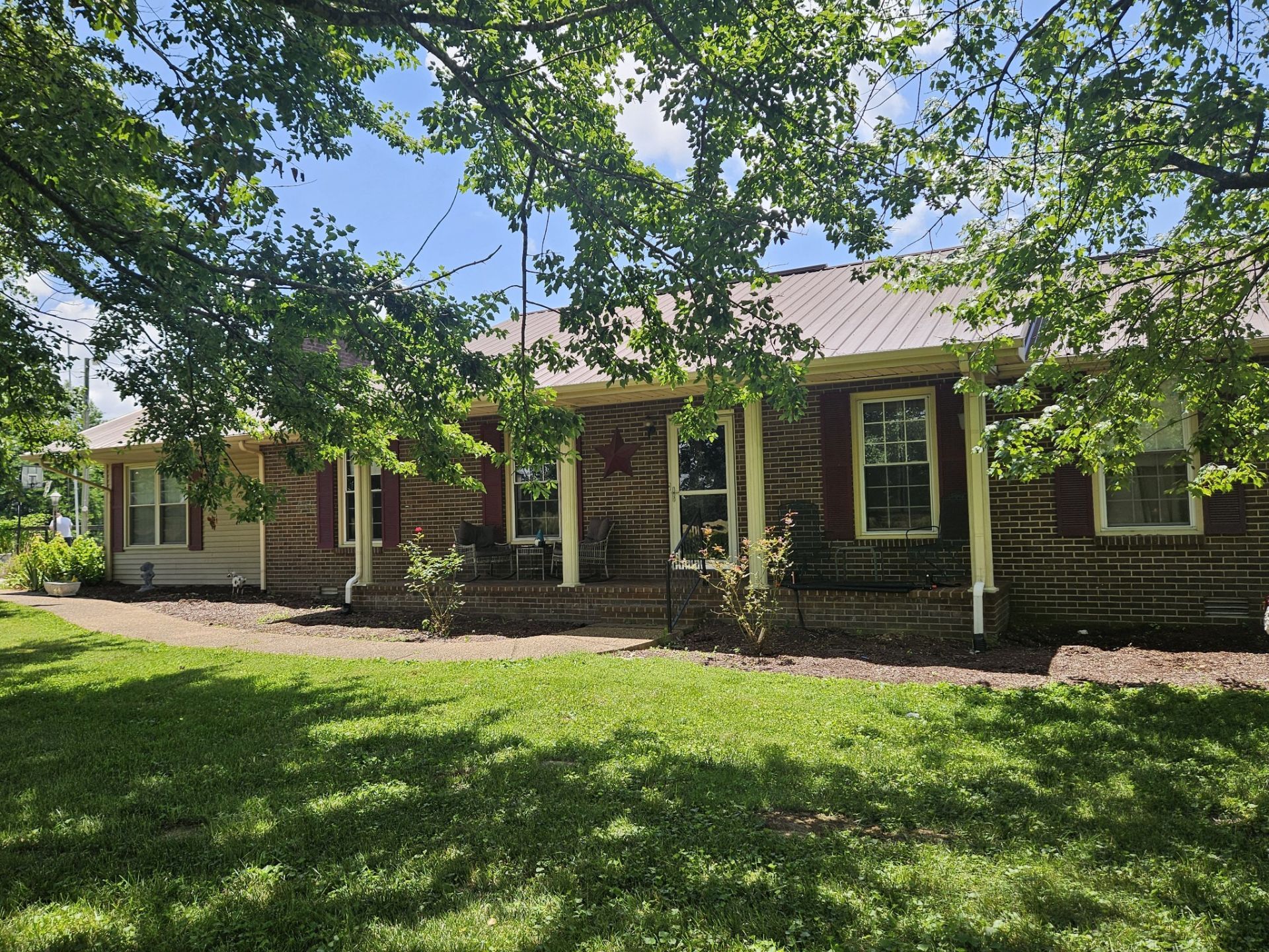 307 S Leath Rd, Portland, TN 37148 Main Photo