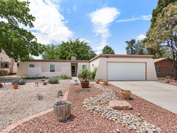 6436 Colleen Avenue NE, Albuquerque, NM 87109