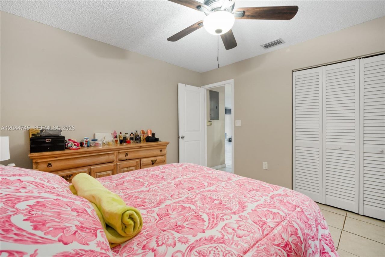 14606 SW 122nd Pl, Unit 14606, Miami, FL 33186 Photo