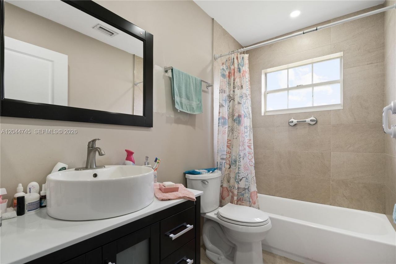 14606 SW 122nd Pl, Unit 14606, Miami, FL 33186 Photo