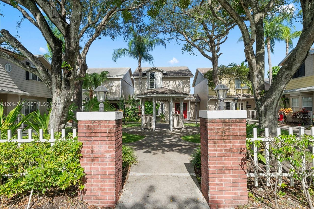14606 SW 122nd Pl, Unit 14606, Miami, FL 33186 Photo