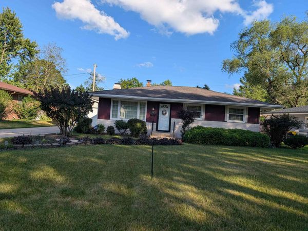 2310 WINNETKA Drive, ROCKFORD, IL 61108