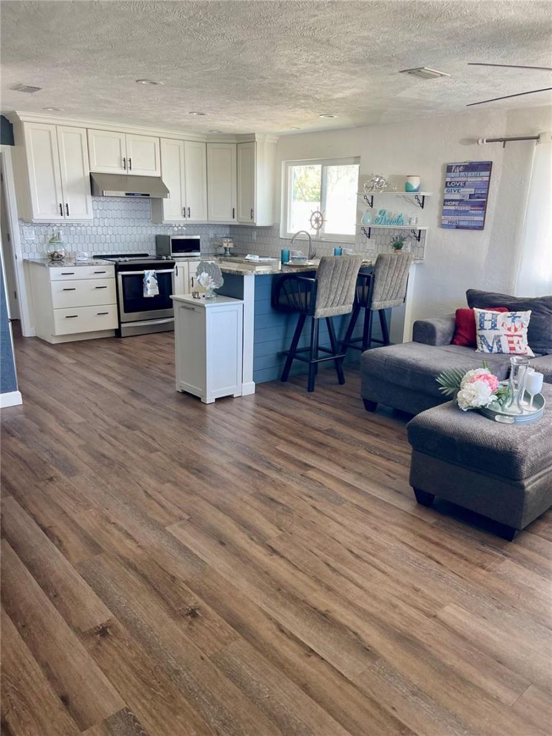 5242 Riverside Drive , Port Orange, FL 32127 Photo