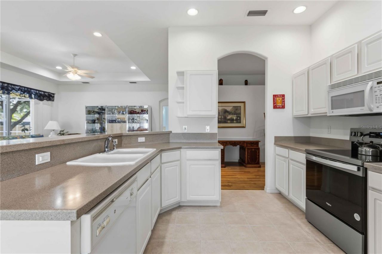 8268 47th Street Circle E, Palmetto, FL 34221 Photo
