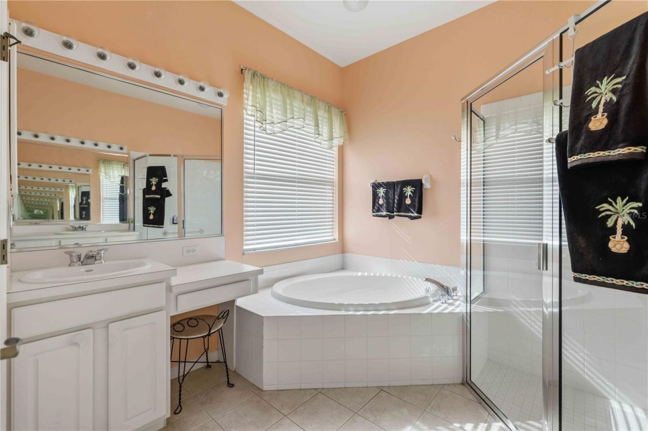 8268 47th Street Circle E, Palmetto, FL 34221 Photo