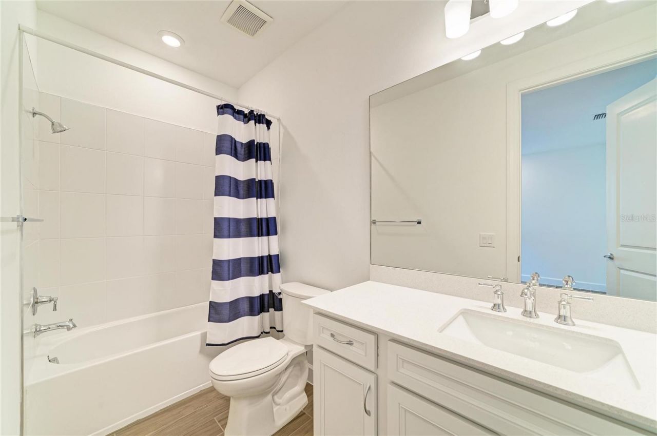 16341 Hidden Oak Loop, Lakewood Ranch, FL 34211 Photo