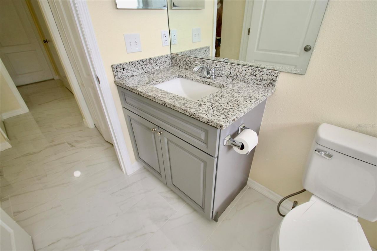 2717 Savannah Drive, Leesburg, FL 34748 Photo