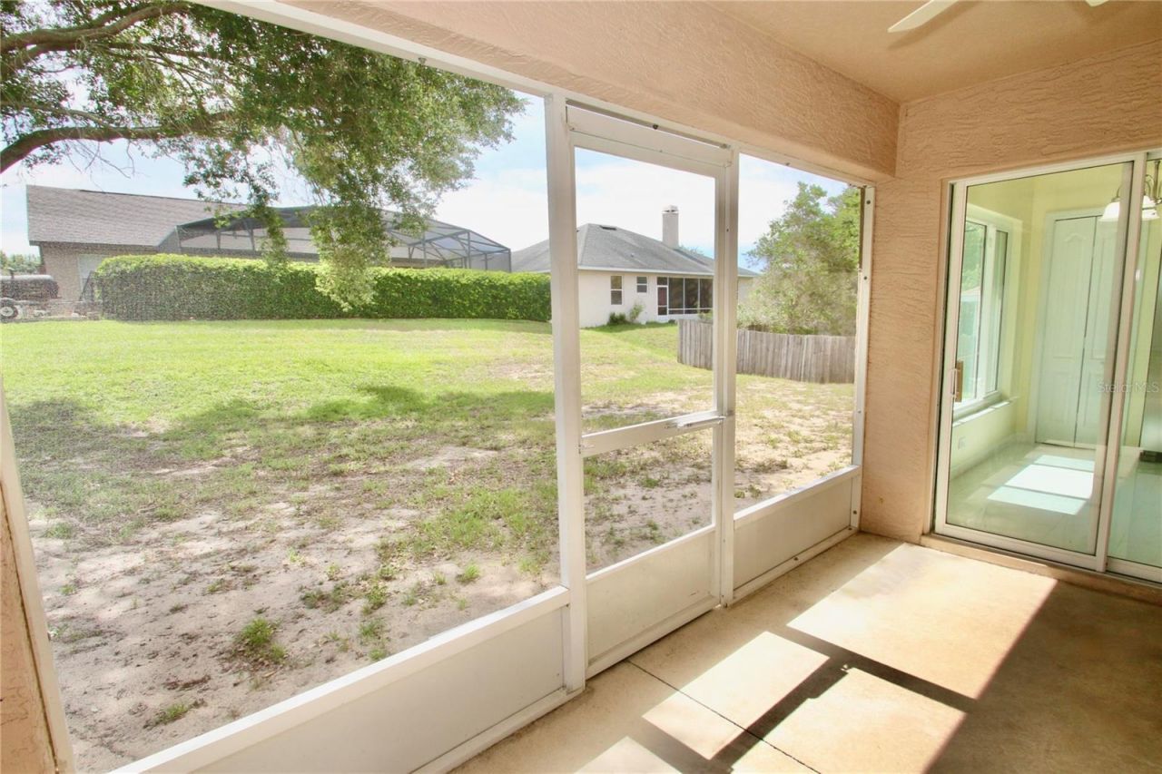 2717 Savannah Drive, Leesburg, FL 34748 Photo