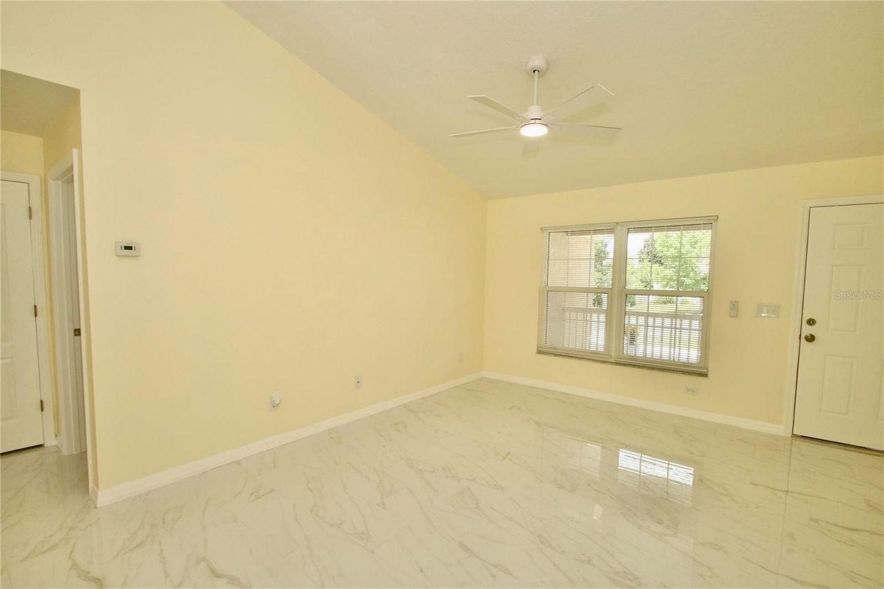 2717 Savannah Drive, Leesburg, FL 34748 Photo
