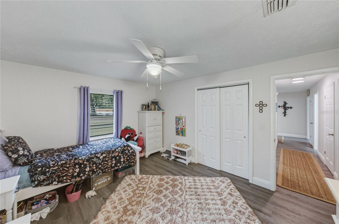 37320 Moore Drive , Dade City, FL 33525 Photo