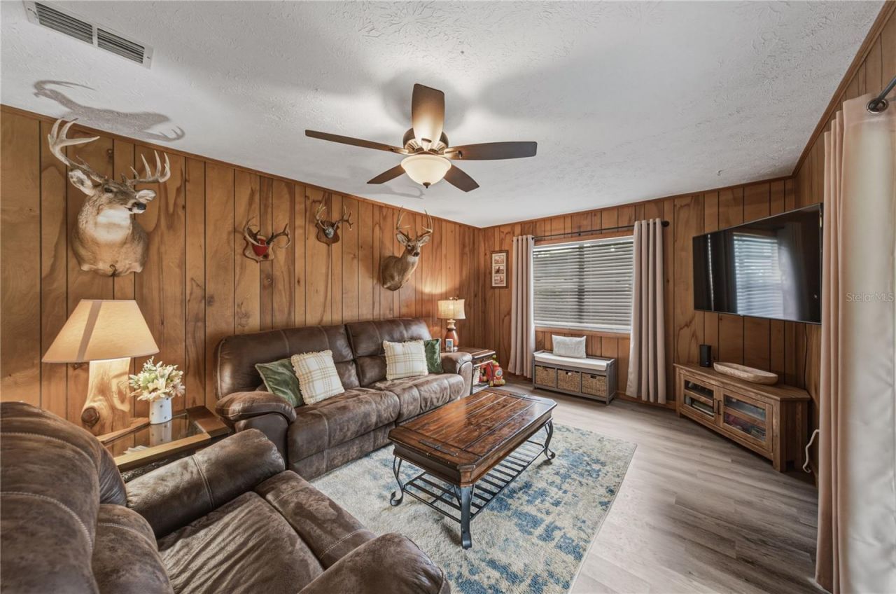 37320 Moore Drive , Dade City, FL 33525 Photo