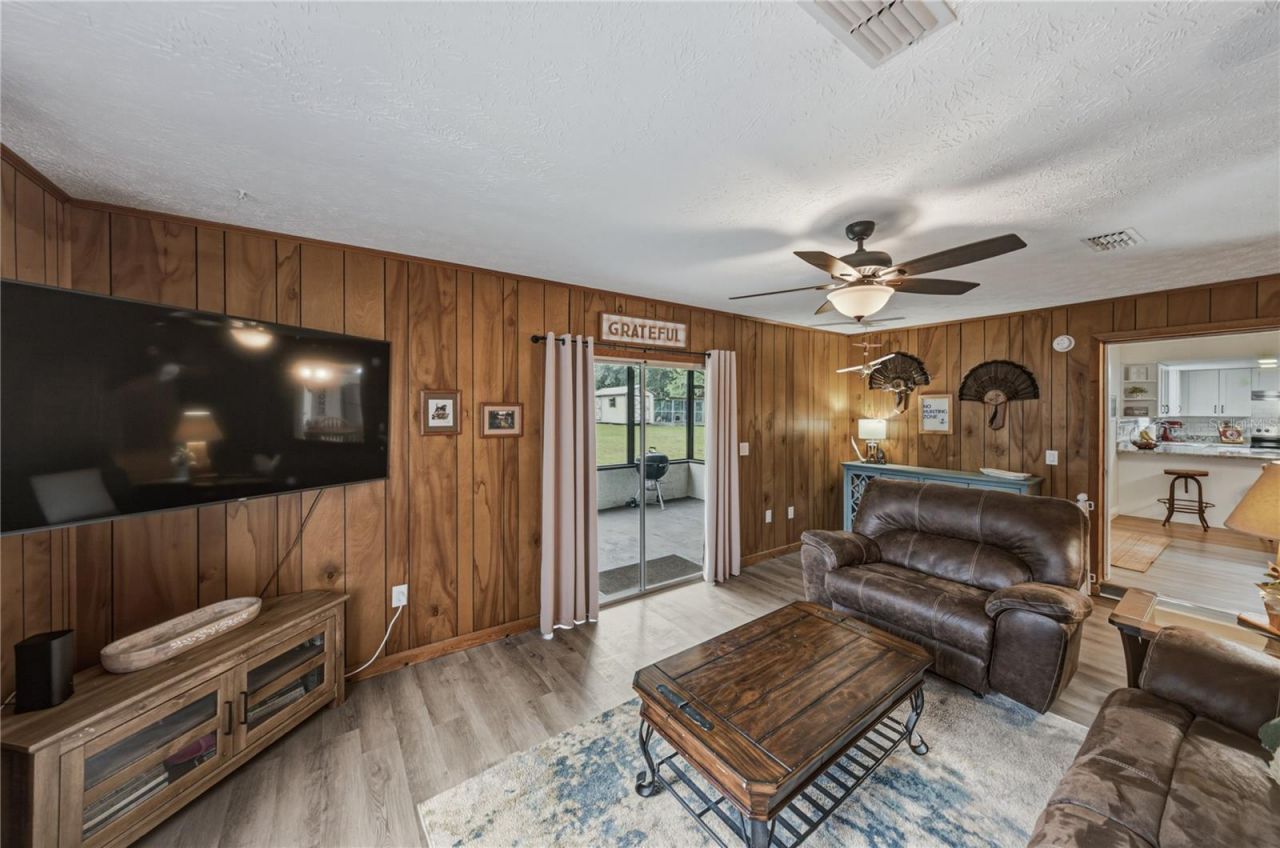 37320 Moore Drive , Dade City, FL 33525 Photo