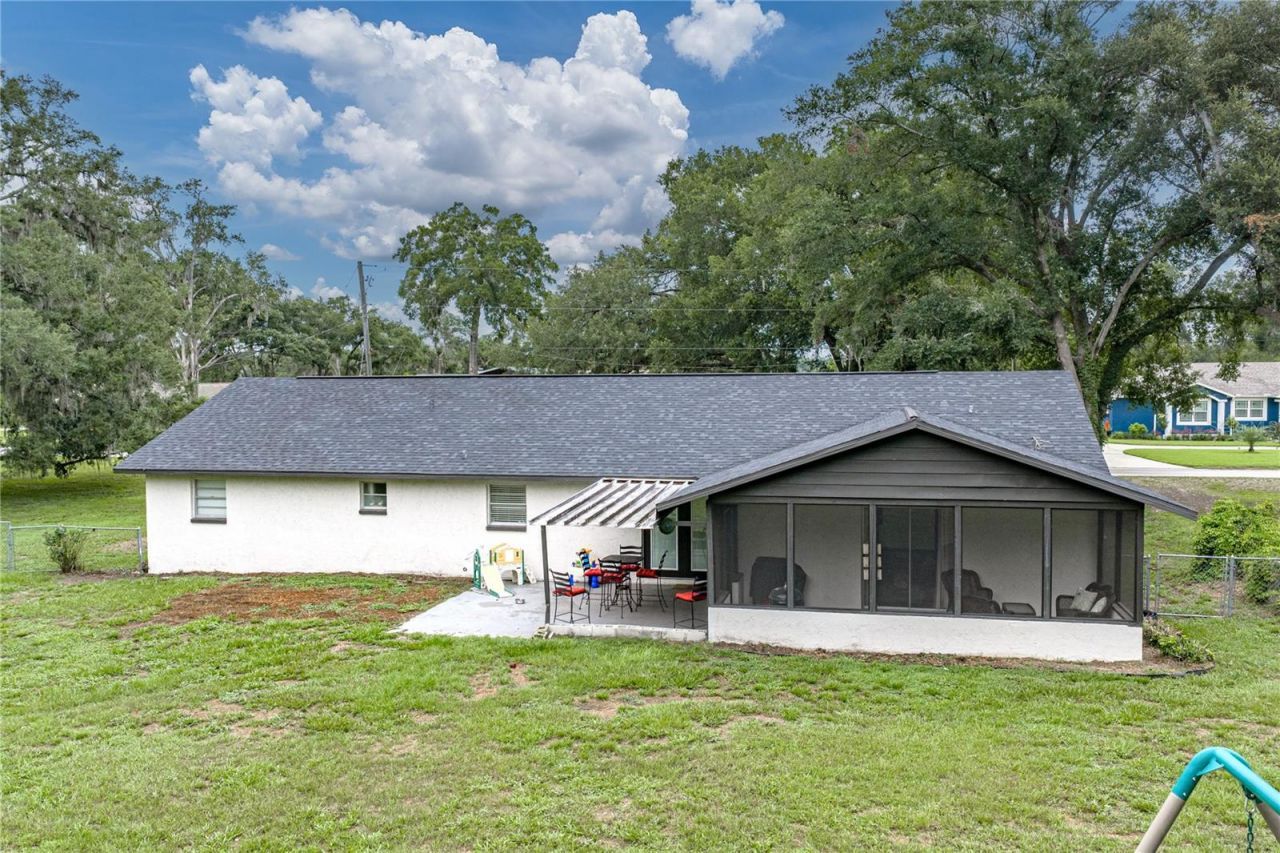 37320 Moore Drive , Dade City, FL 33525 Photo