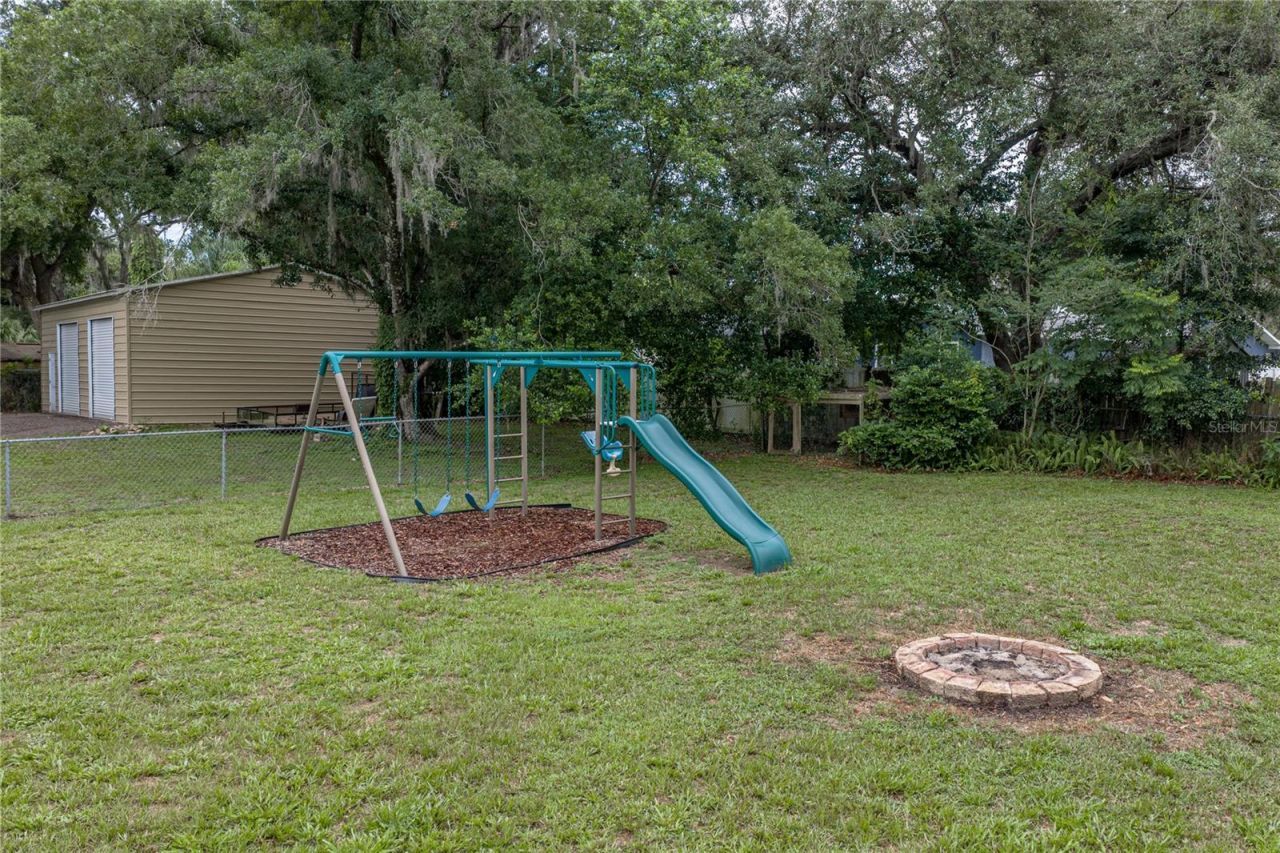 37320 Moore Drive , Dade City, FL 33525 Photo