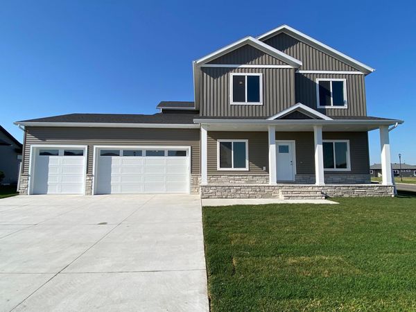 110 19th Street NE, Barnesville, MN 56514
