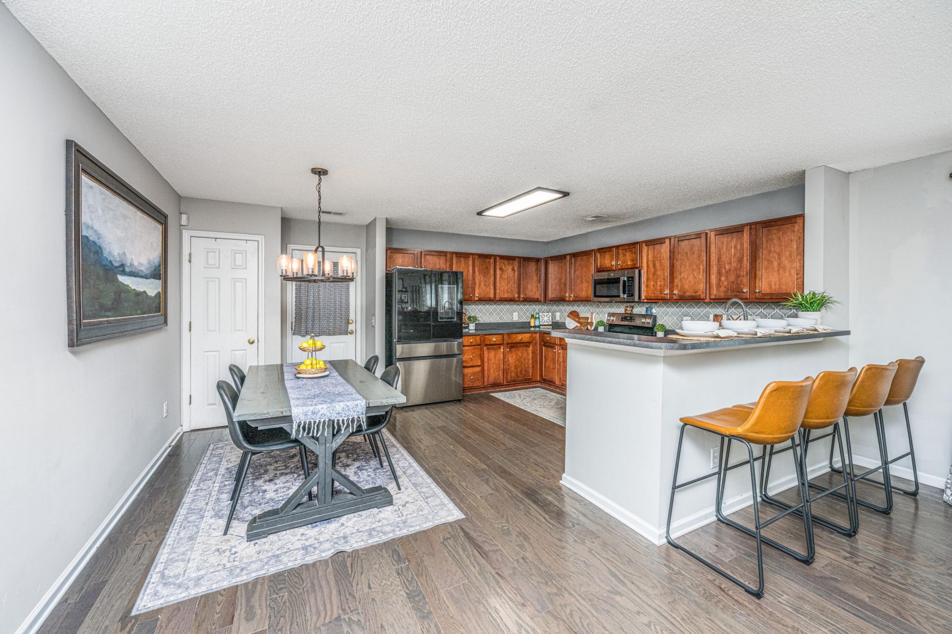 1102 Deerberry Road Photo 10